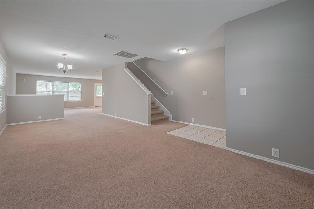 14910 Sugar Crystal Court, Sugar Land, Texas image 8