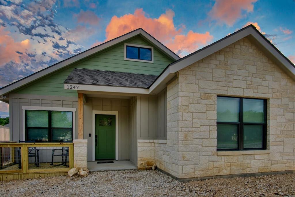 1247 Green Hill Drive, Canyon Lake, Texas image 1