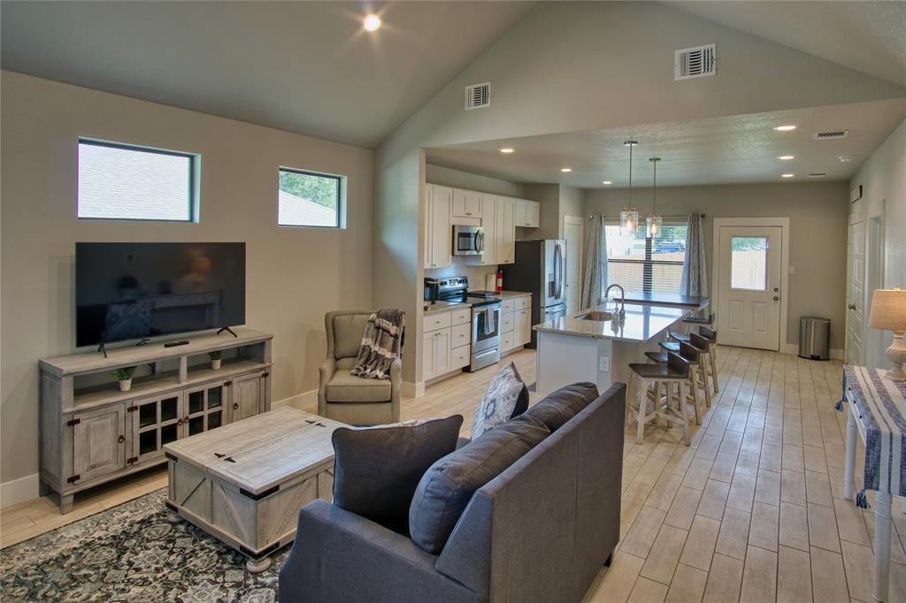 1247 Green Hill Drive, Canyon Lake, Texas image 36