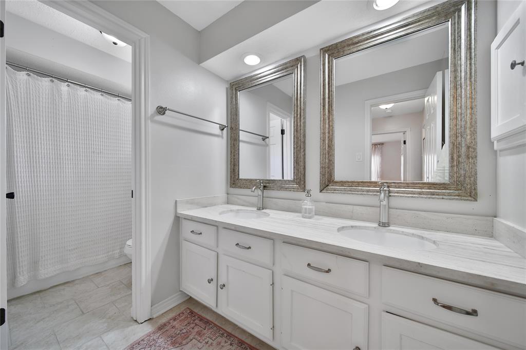 4322 Brook Shadow Drive, Kingwood, Texas image 24