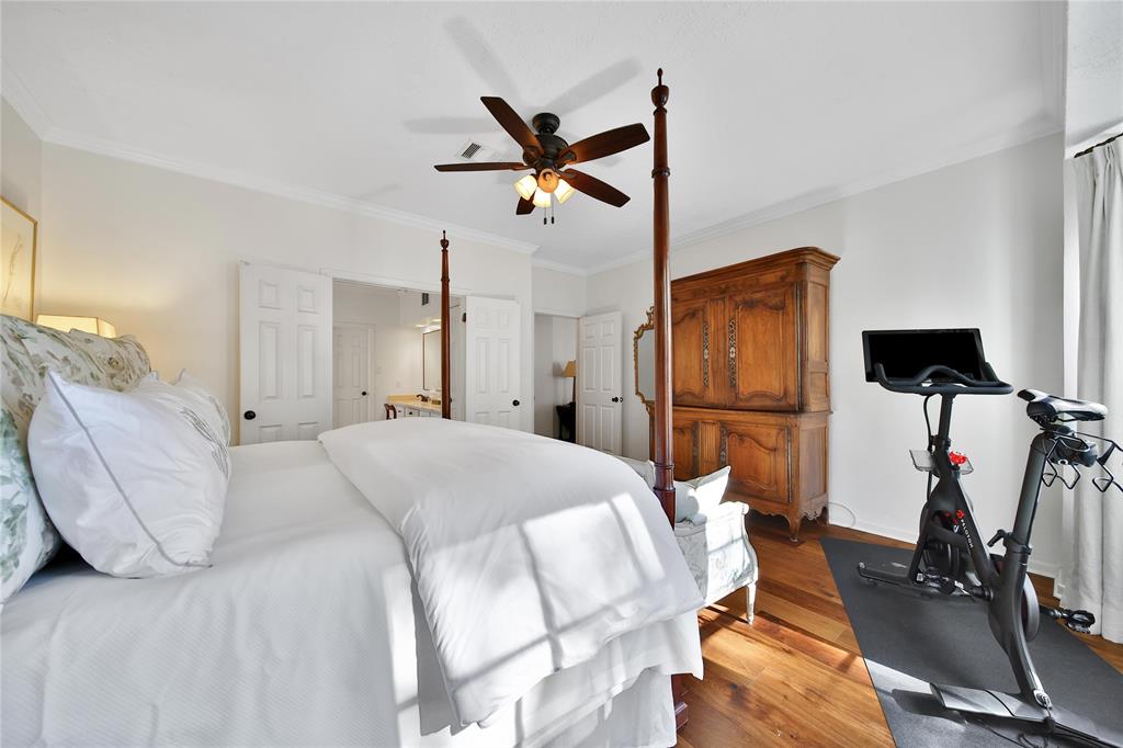 4322 Brook Shadow Drive, Kingwood, Texas image 17