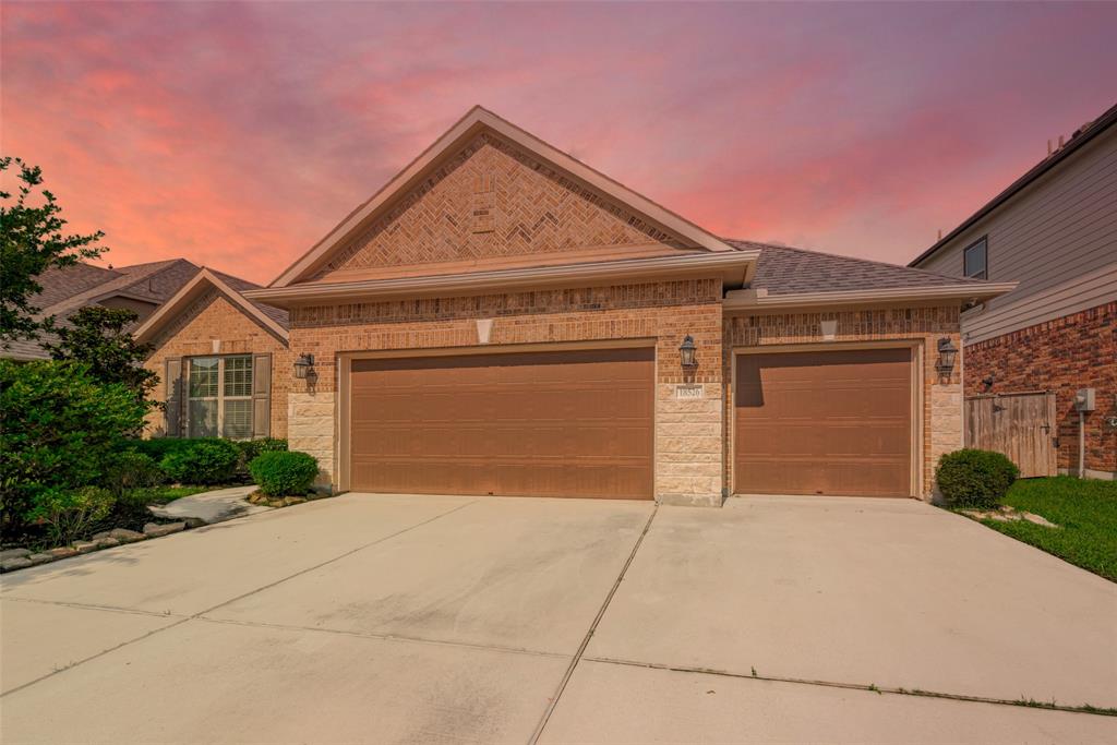 18526 Waterfall Creek Way, Cypress, Texas image 1