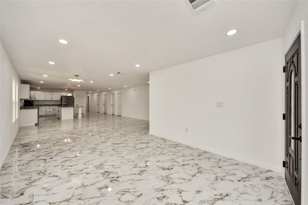 245 Road 5506, Cleveland, Texas image 4