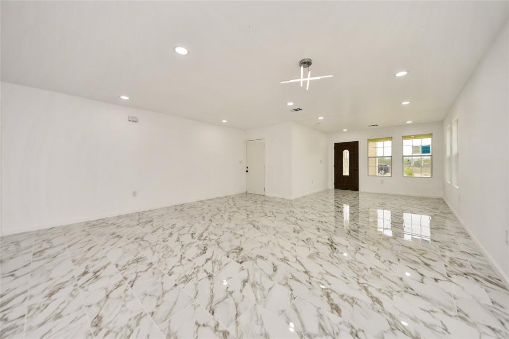 245 Road 5506, Cleveland, Texas image 5