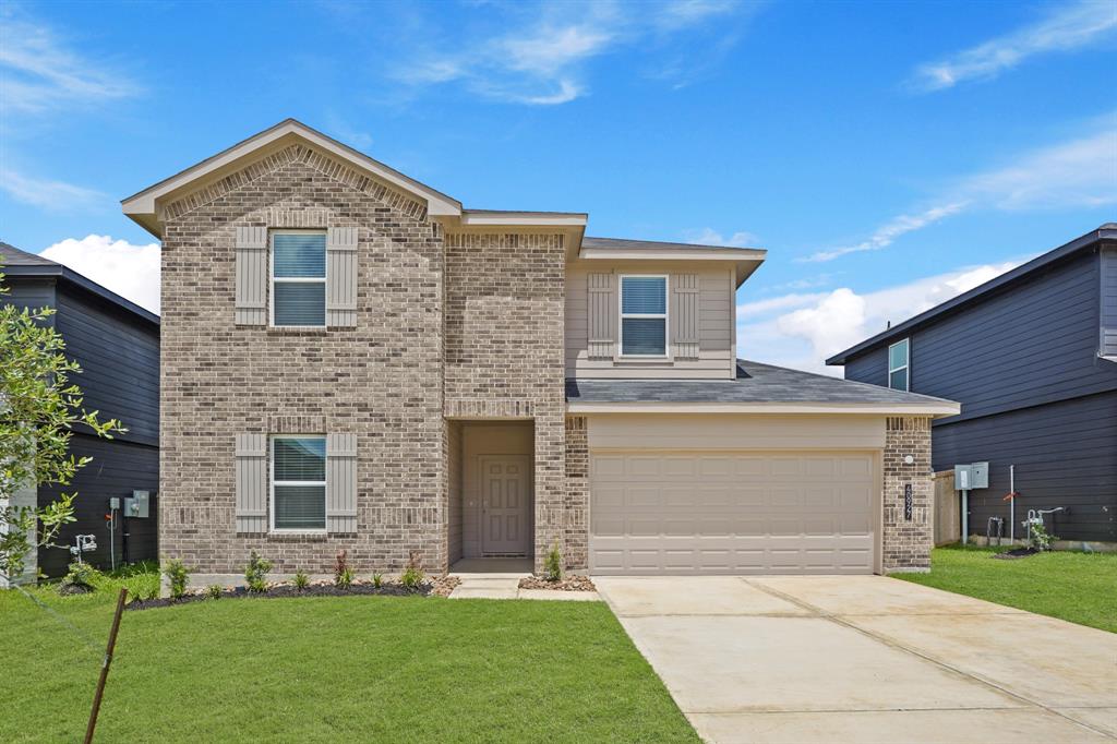40927 Seasoned Oak Lane