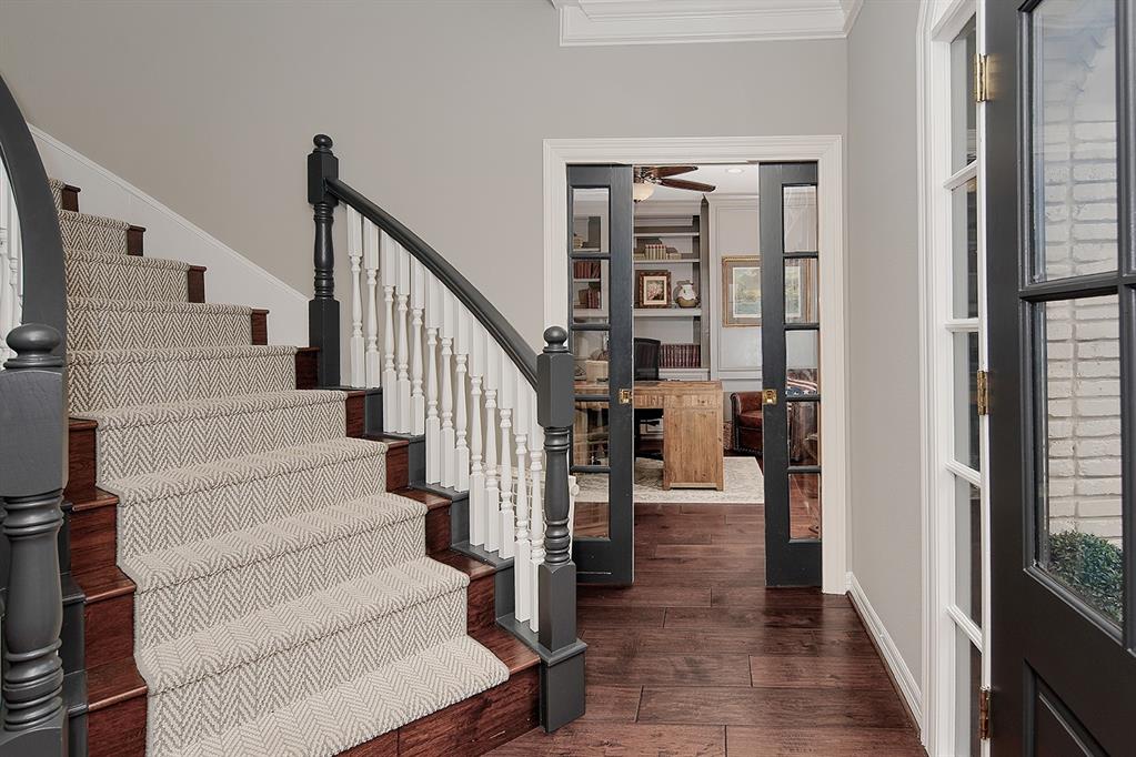 47 Stone Springs Circle, The Woodlands, Texas image 4