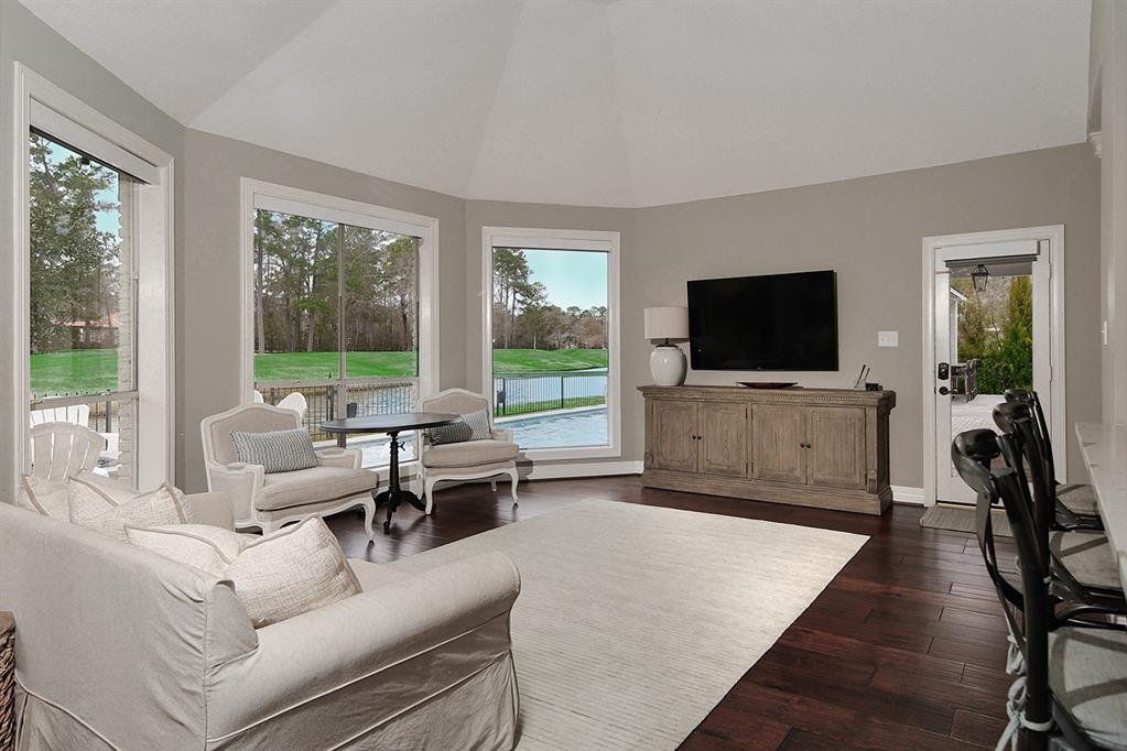 47 Stone Springs Circle, The Woodlands, Texas image 14