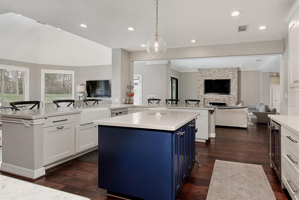 47 Stone Springs Circle, The Woodlands, Texas image 17