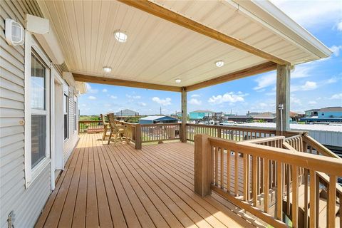 A home in Crystal Beach