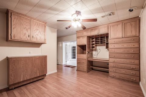 Single Family Residence in Baytown TX 1805 Colby Drive 21.jpg