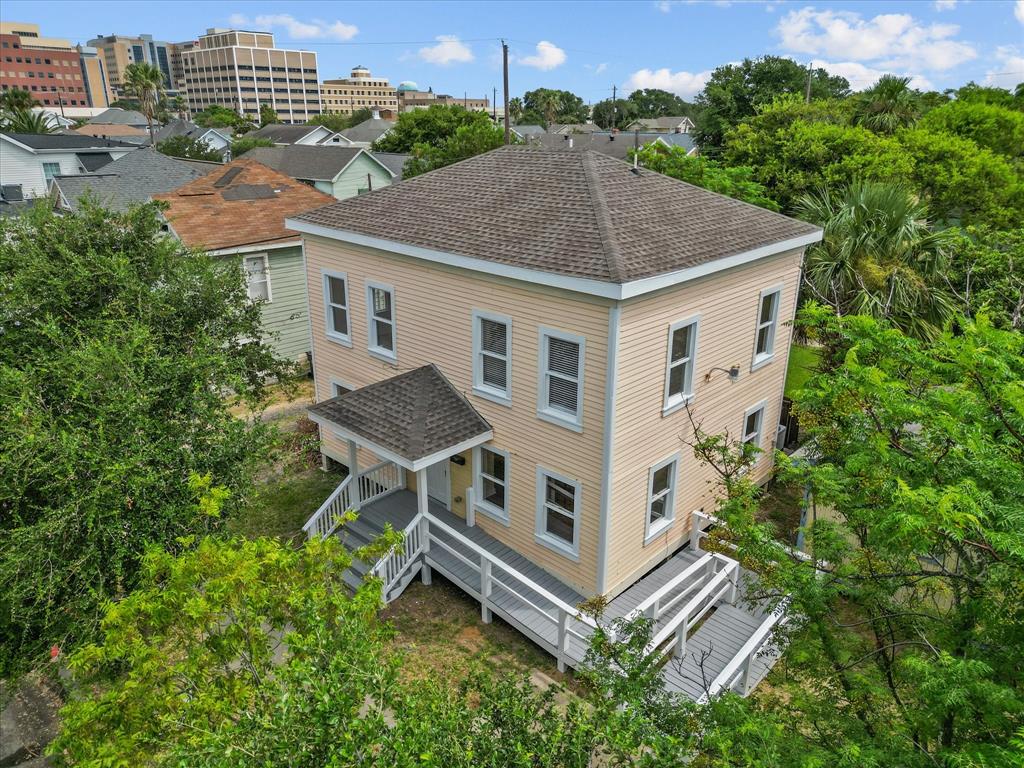 714 9th Street, Galveston, Texas image 2
