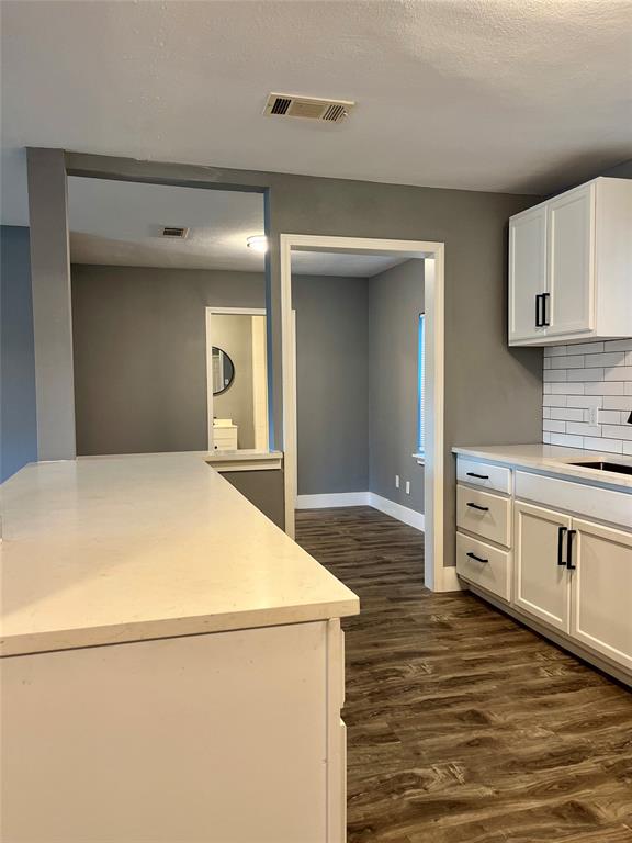 6107 Belmark Street, Houston, Texas image 7
