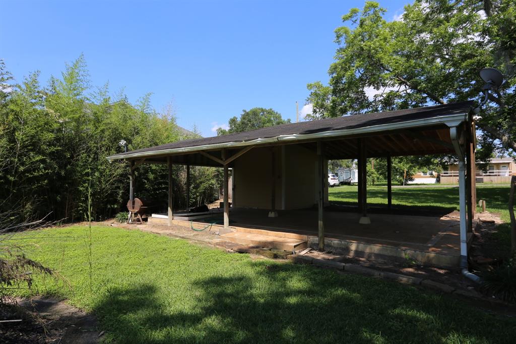 4649 County Road 929c, Brazoria, Texas image 17