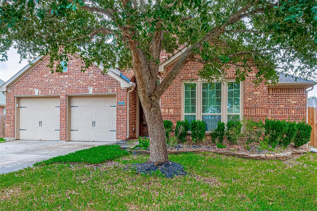 5634 Stoneridge Court, Rosenberg, Texas image 2