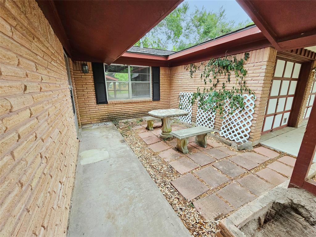 807 Golf Court, Stafford, Texas image 47