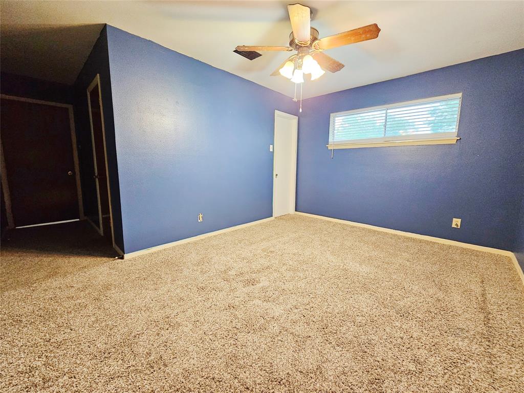 807 Golf Court, Stafford, Texas image 39