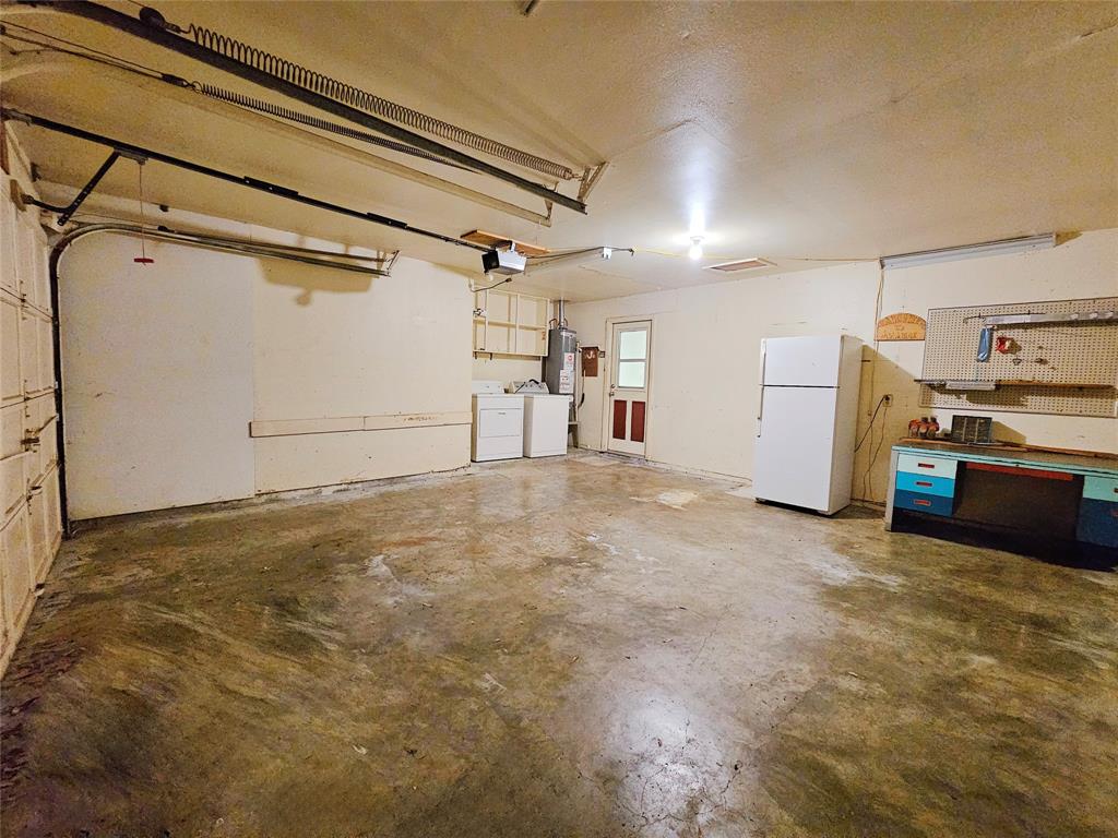 807 Golf Court, Stafford, Texas image 35