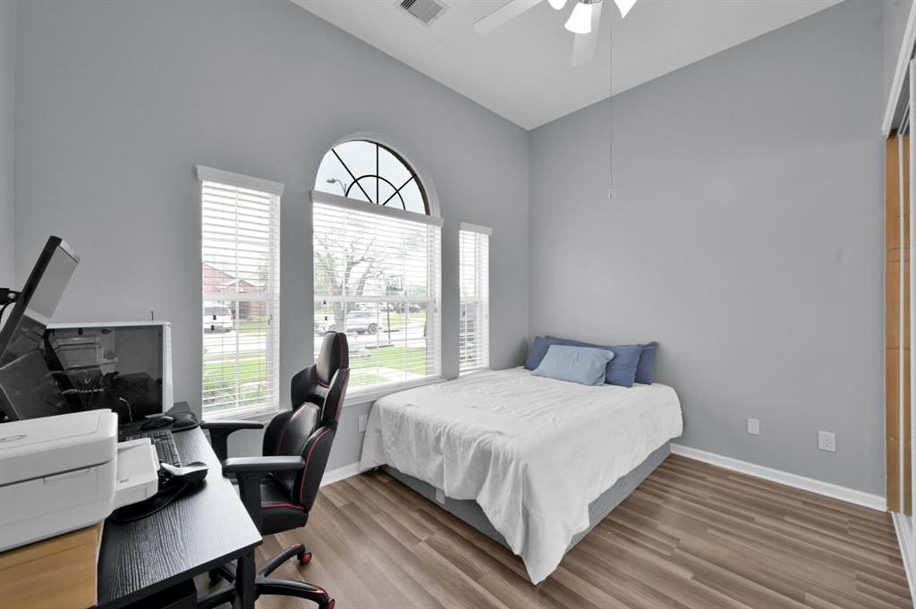 10107 Alcove Glen Lane, Tomball, Texas image 23