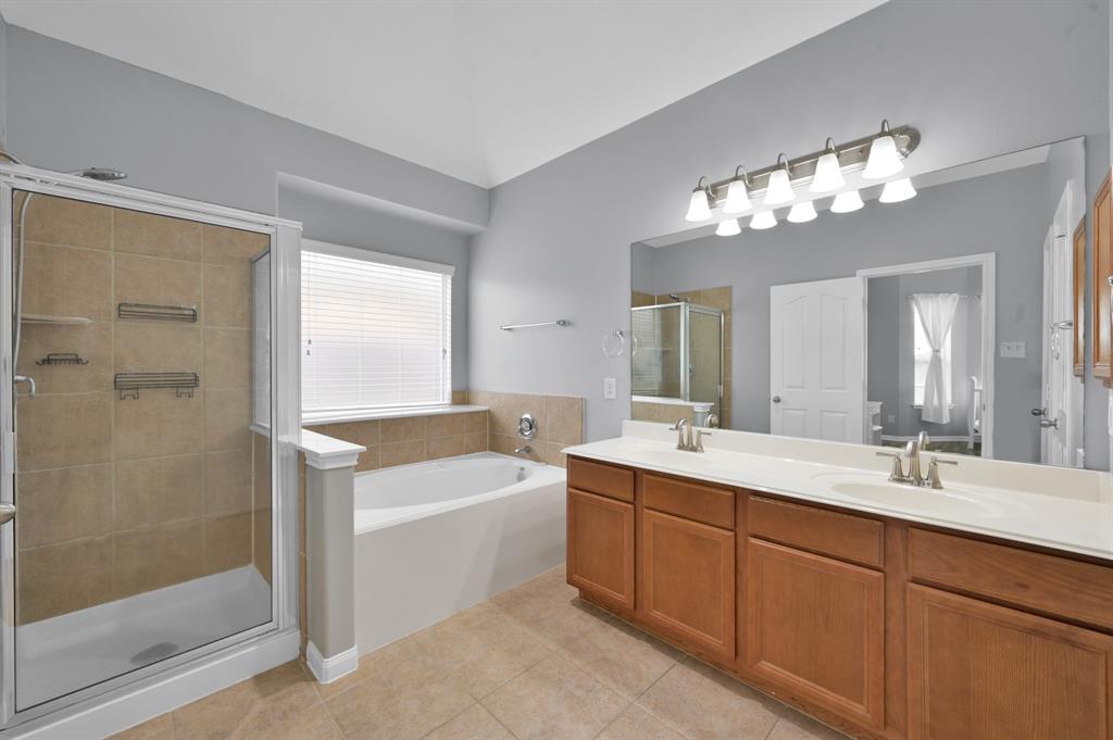 10107 Alcove Glen Lane, Tomball, Texas image 19