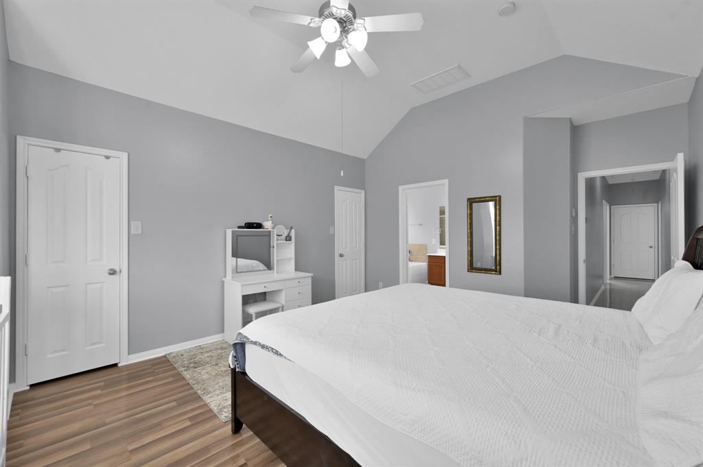 10107 Alcove Glen Lane, Tomball, Texas image 18