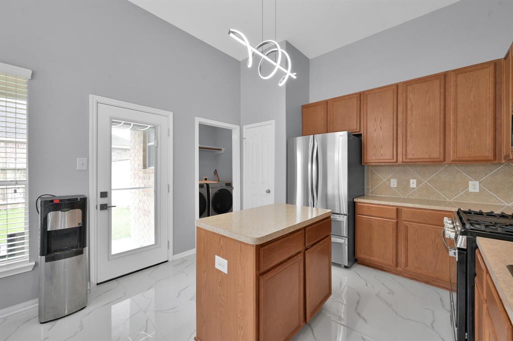 10107 Alcove Glen Lane, Tomball, Texas image 16