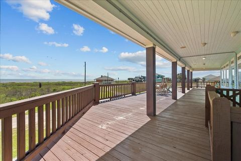 A home in Crystal Beach