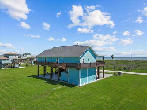 A home in Crystal Beach