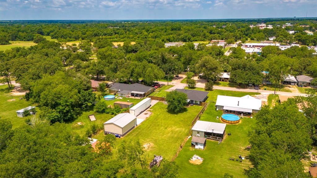 111 W Limit Street, Madisonville, Texas image 28