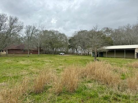 A home in Angleton