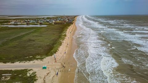 A home in Surfside Beach