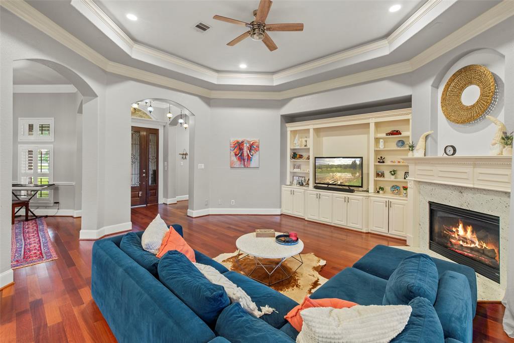 4802 Shadow Grass Drive, Katy, Texas image 15