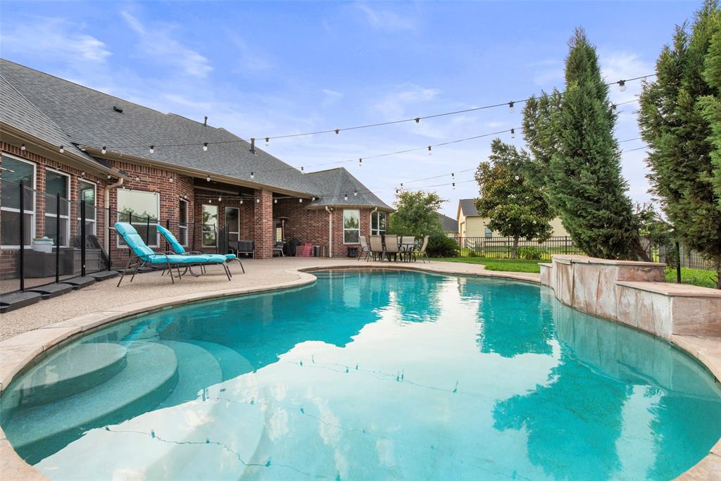 4802 Shadow Grass Drive, Katy, Texas image 35