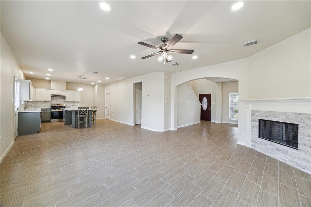 2717 San Marcos Drive, Deer Park, Texas image 6