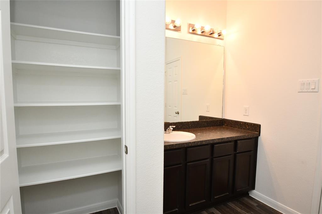 9610 Briartrace Court, Houston, Texas image 25