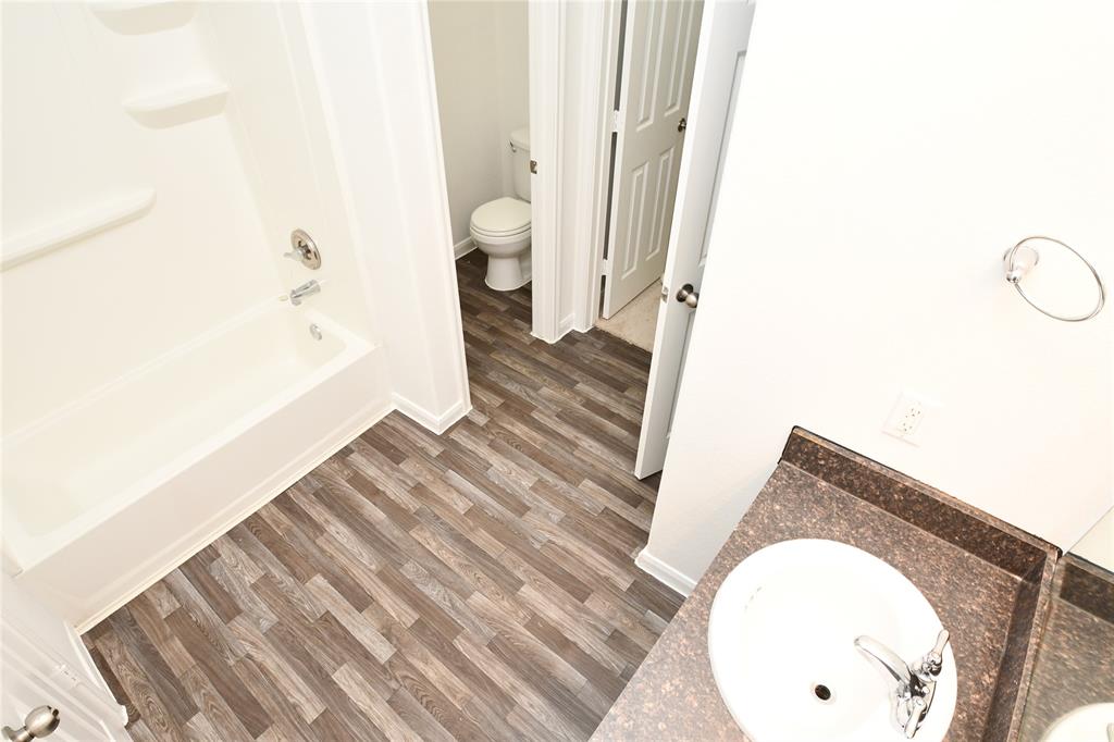9610 Briartrace Court, Houston, Texas image 22