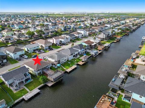 A home in Bayou Vista