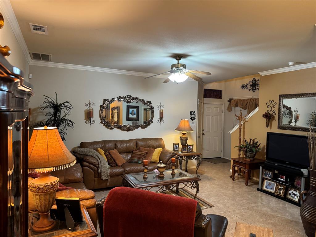 6723 Independence Boulevard, Baytown, Texas image 3