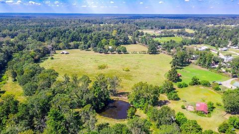 A home in Lufkin