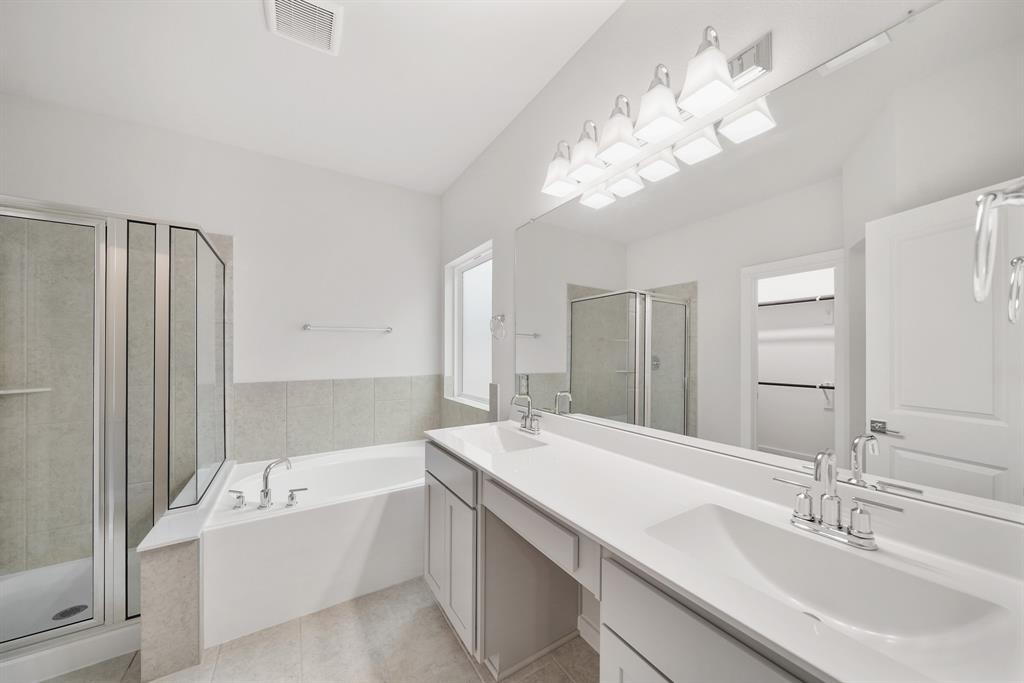 23431 Malbec Drive, Alvin, Texas image 14