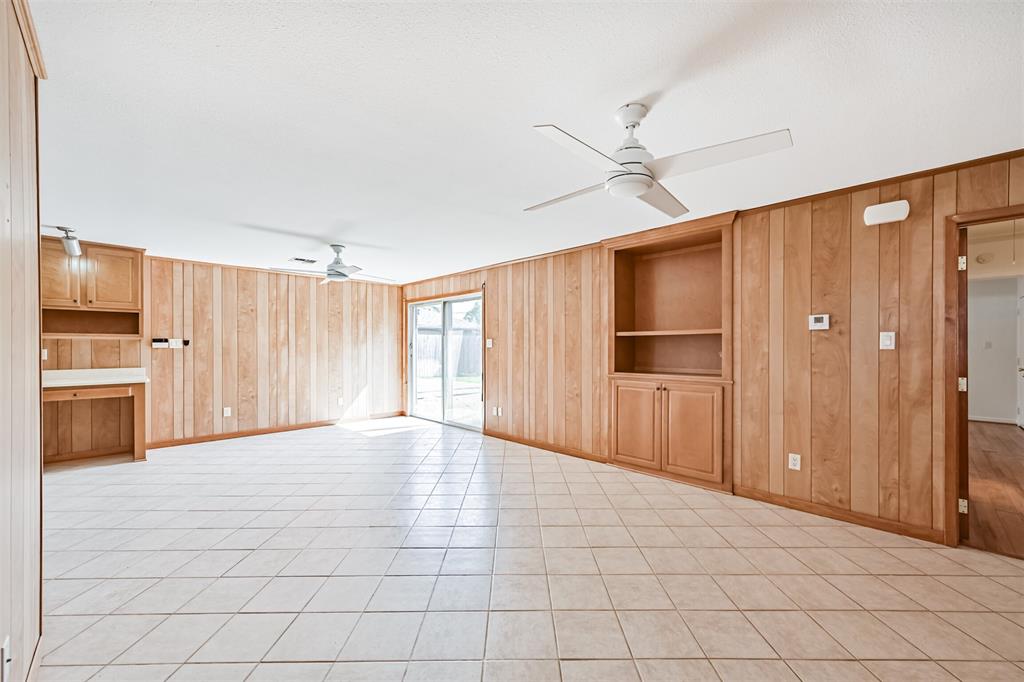 2920 Heron Drive, Galveston, Texas image 11