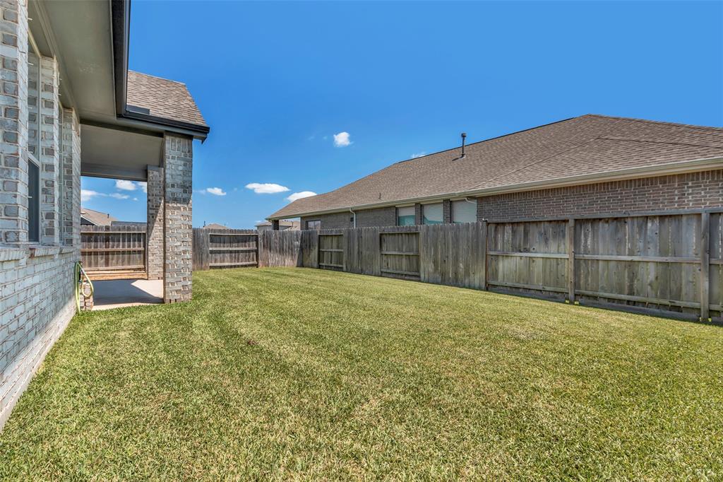 2702 Raspberry Sunset Circle, La Marque, Texas image 29
