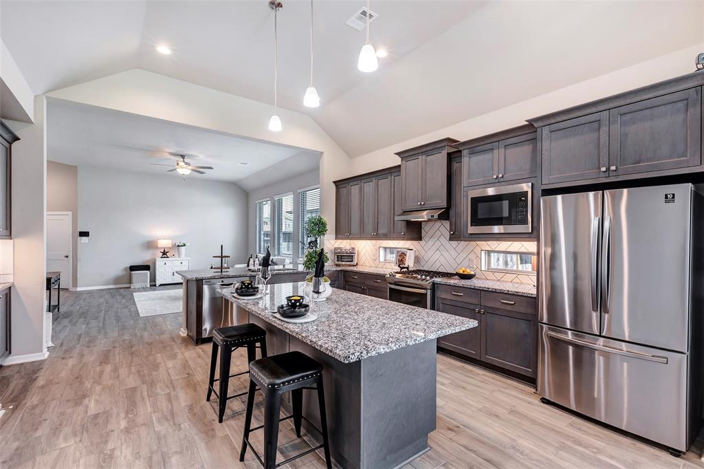 2702 Raspberry Sunset Circle, La Marque, Texas image 15