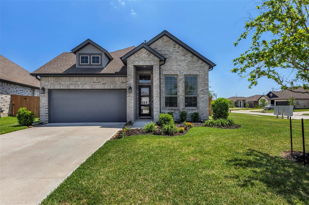 2702 Raspberry Sunset Circle, La Marque, Texas image 1