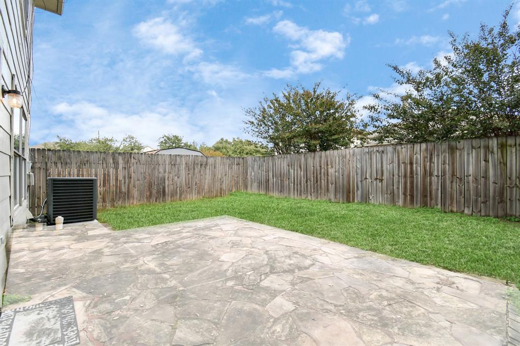 19538 Shady Bank Drive, Tomball, Texas image 28