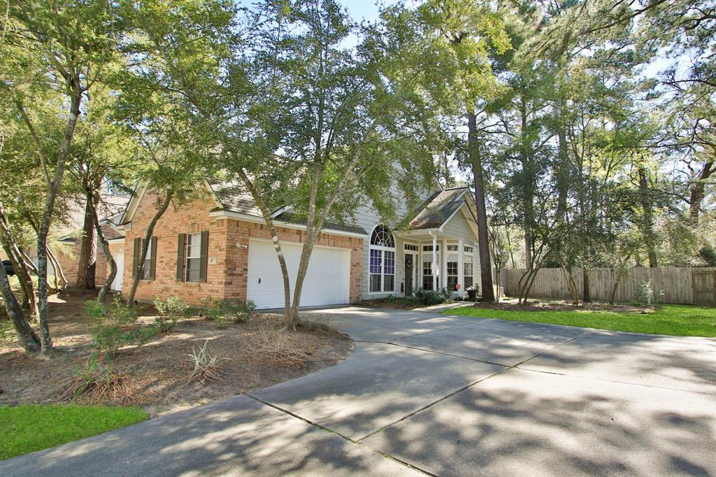 47 S Spiral Vine Circle #47, The Woodlands, Texas image 3