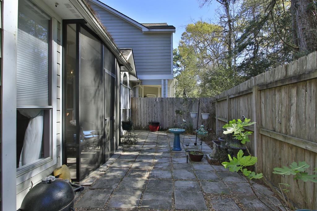 47 S Spiral Vine Circle #47, The Woodlands, Texas image 32