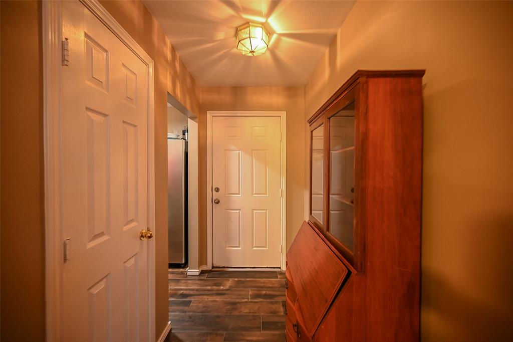 1702 Redwing Pines Drive
