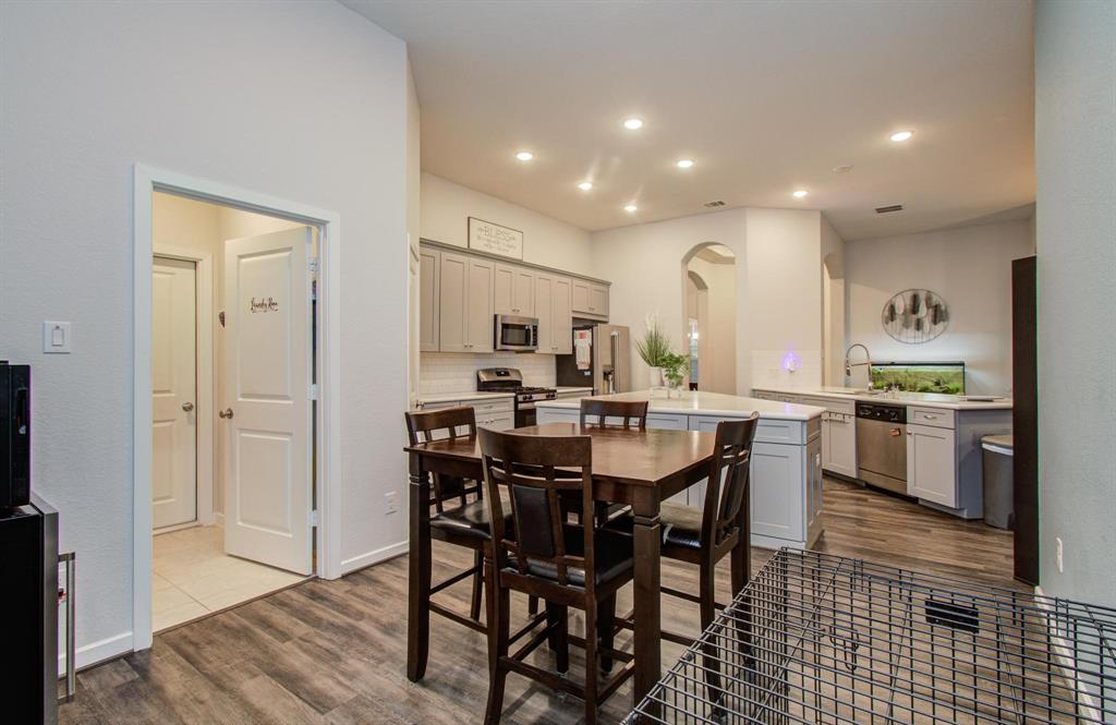 785 Binnion Reef Court, La Porte, Texas image 16