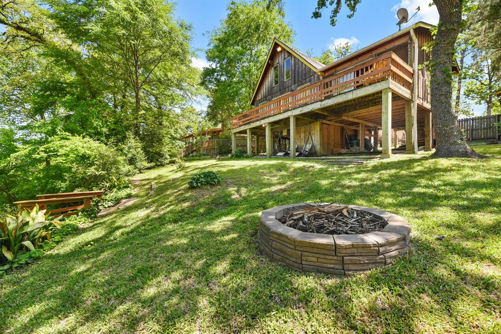 66 Hill Top Road, Huntsville, Texas image 13