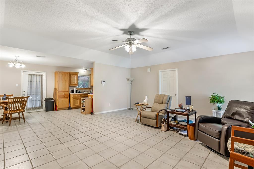 1000 Shell Avenue, Cleveland, Texas image 18
